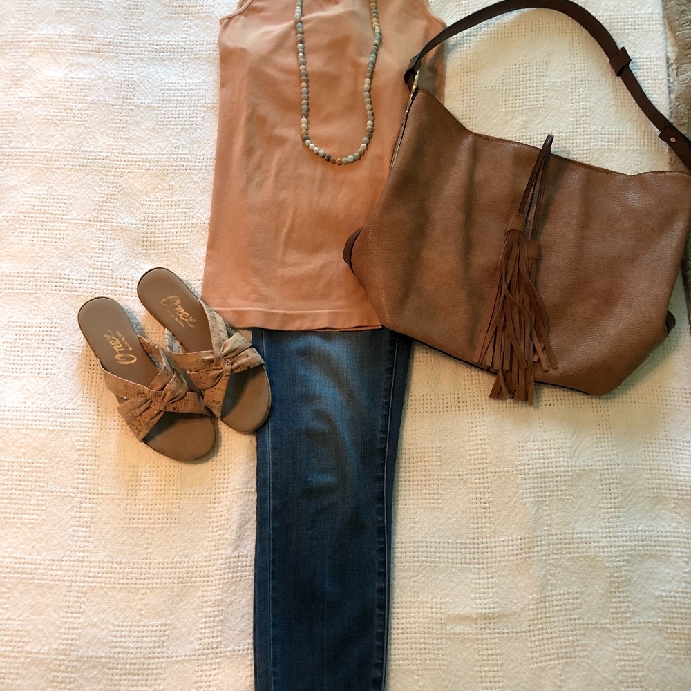 SkinnyTees Basic Tank